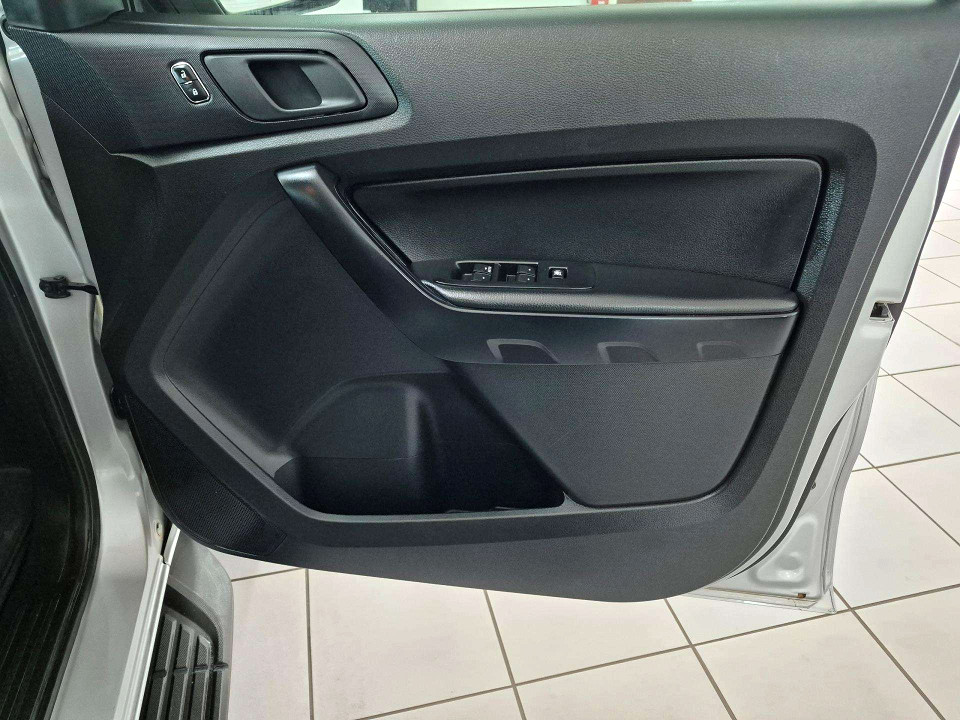 Photo 8 of 20