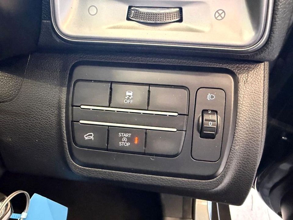 Photo 15 of 23