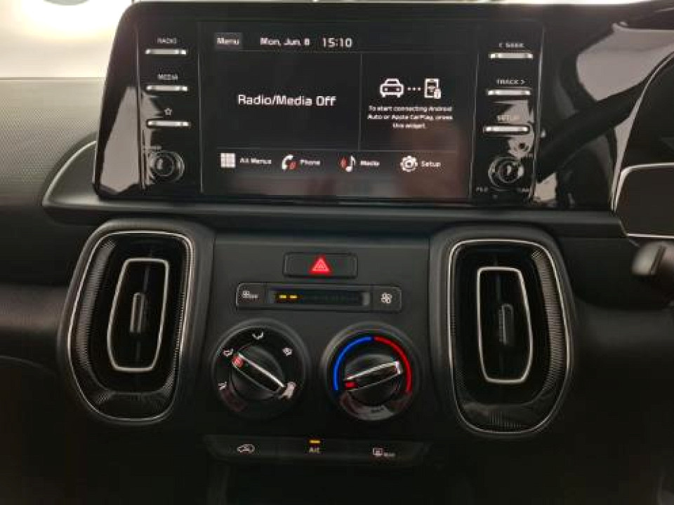 Photo 17 of 25