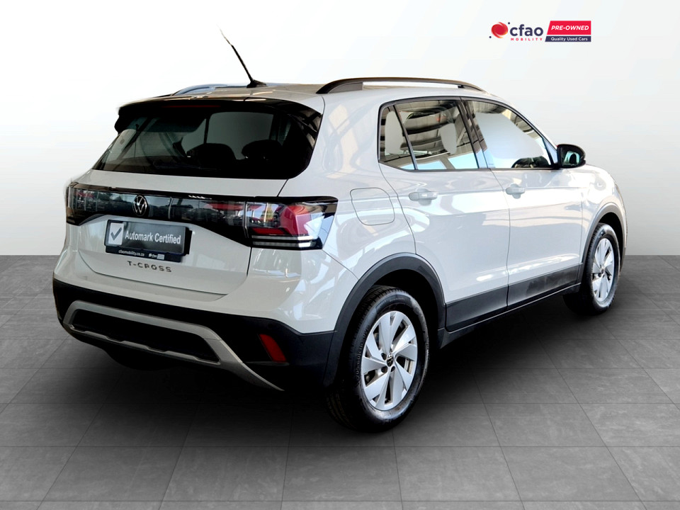 Photo 2 of 7