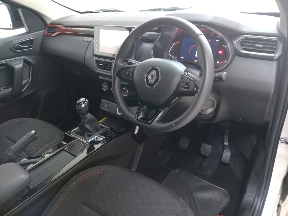 Photo 10 of 25