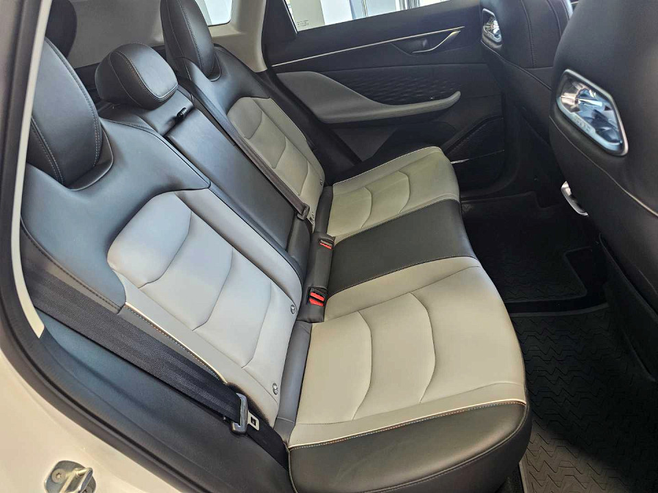 Photo 13 of 13