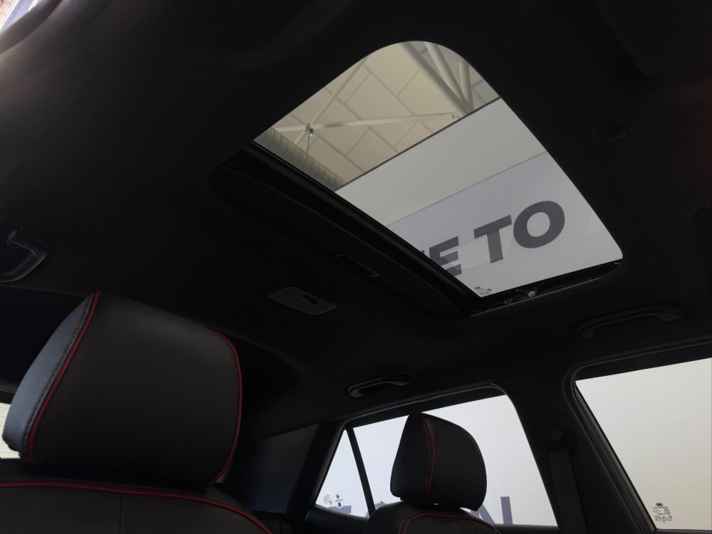 Photo 22 of 30