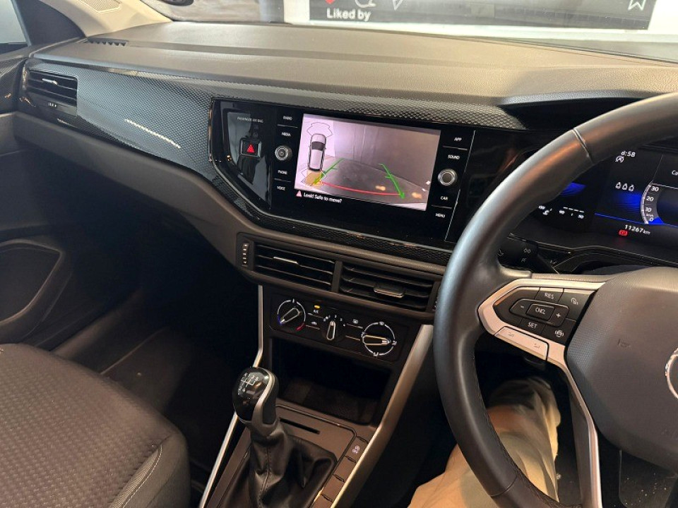Photo 3 of 12