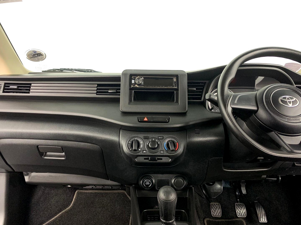 Photo 11 of 20