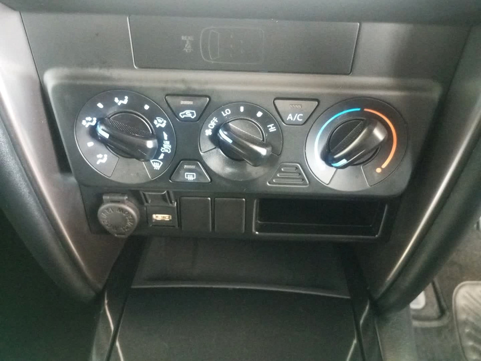 Photo 16 of 21