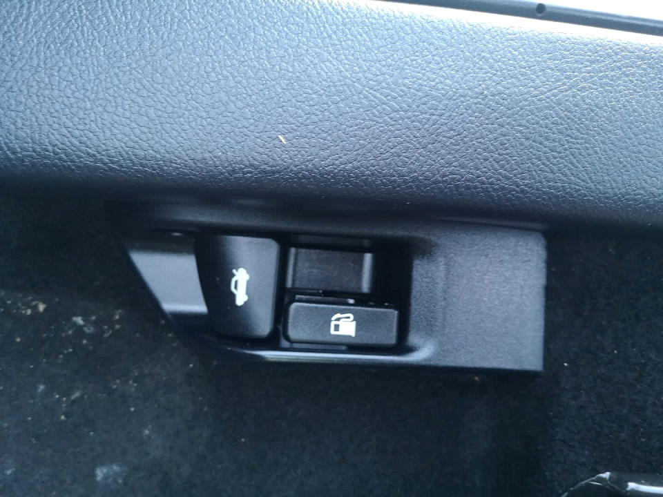 Photo 19 of 21