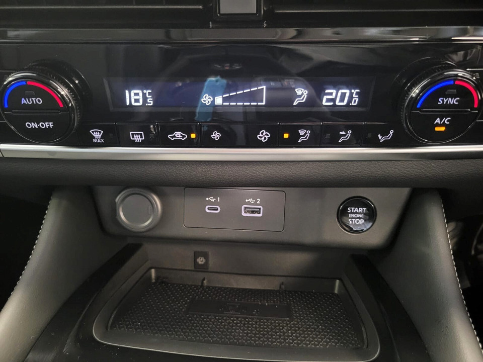 Photo 10 of 21