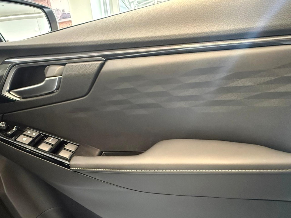 Photo 9 of 15