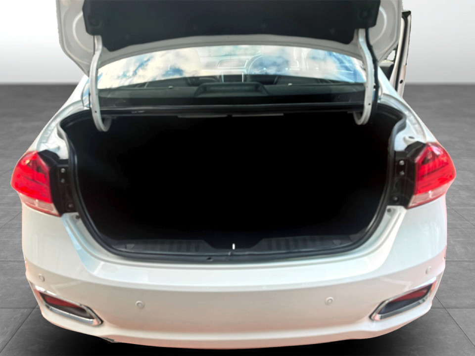 Photo 14 of 21