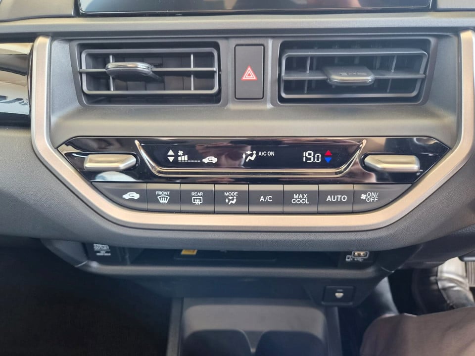 Photo 16 of 20