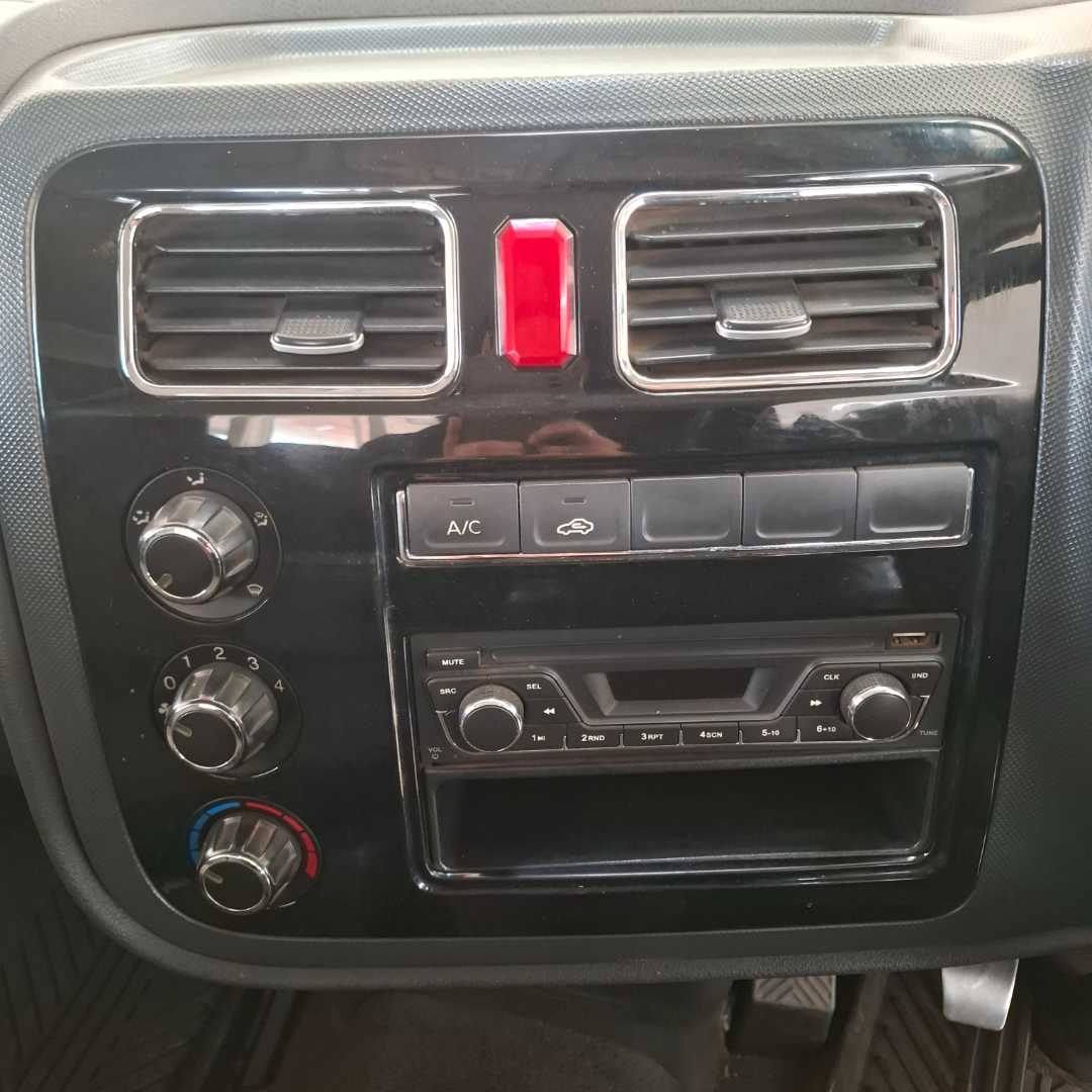 Photo 12 of 17