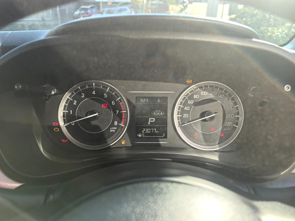 Photo 18 of 20