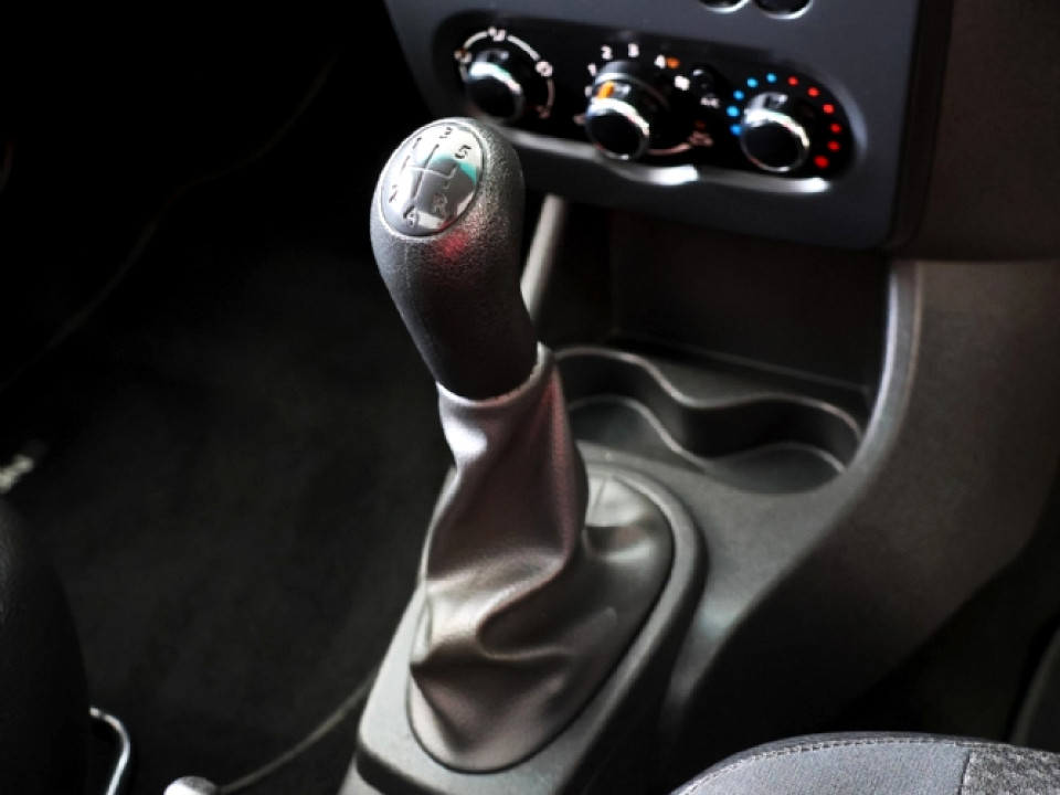 Photo 13 of 17