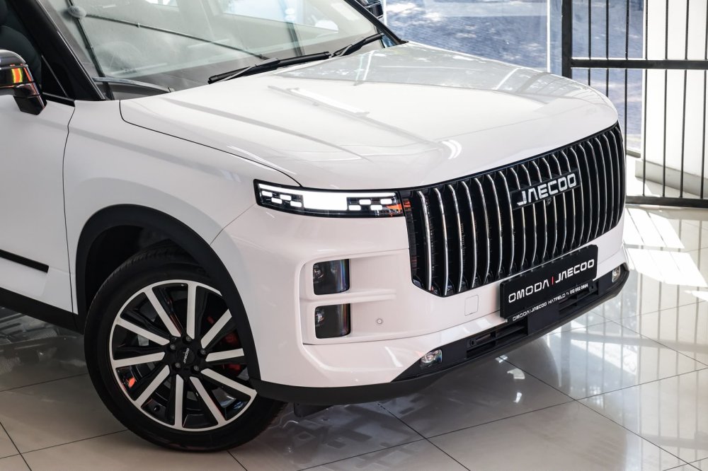 Photo 5 of 19