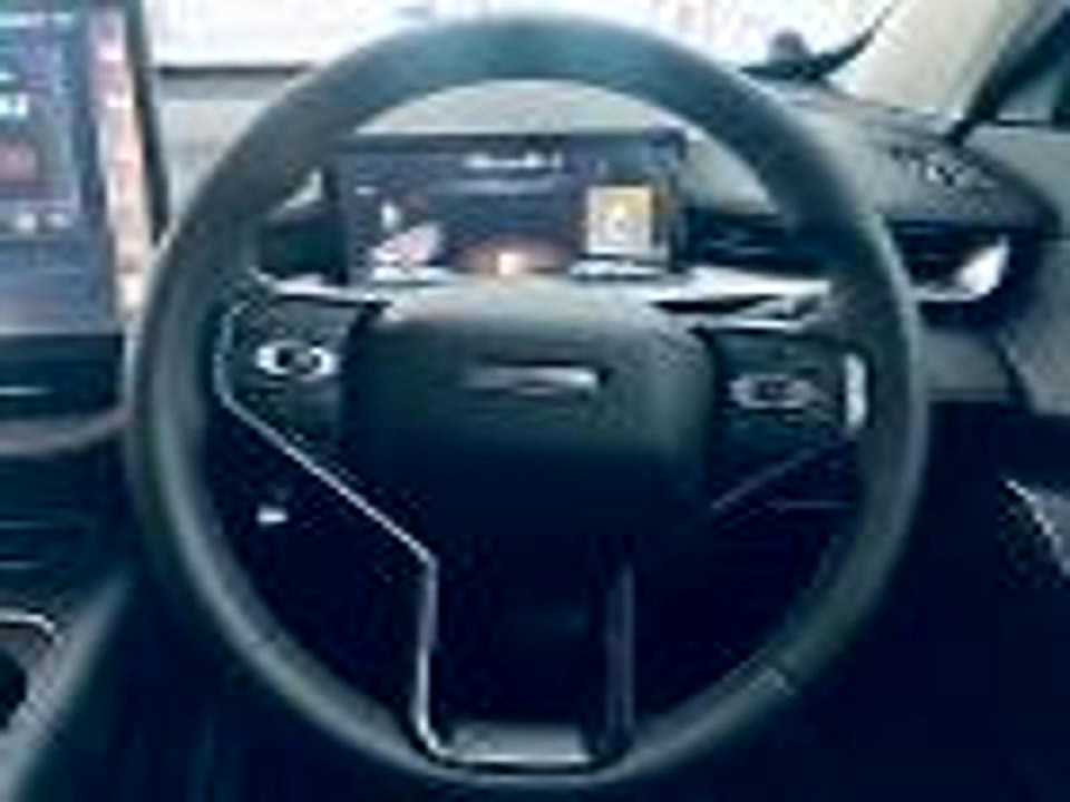 Photo 13 of 17