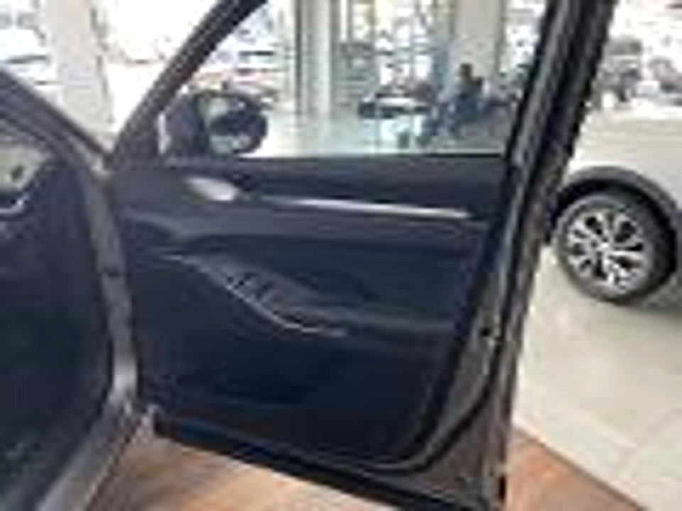 Photo 14 of 20