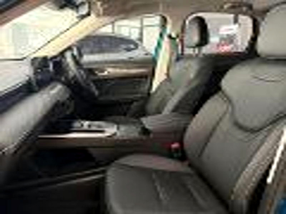 Photo 11 of 20