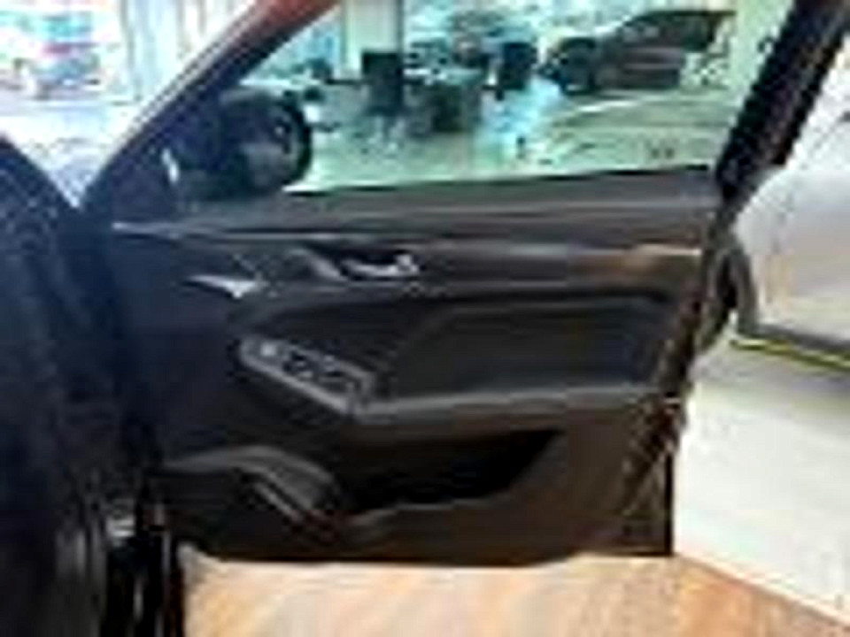 Photo 14 of 20