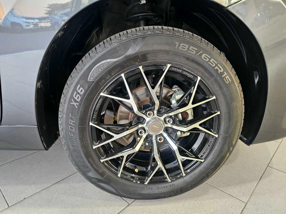 Photo 17 of 20