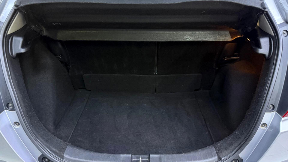 Photo 8 of 25