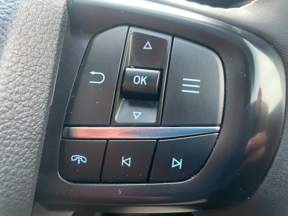 Photo 12 of 25