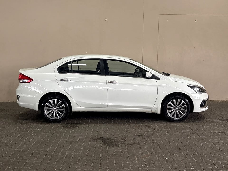 Photo 3 of 21