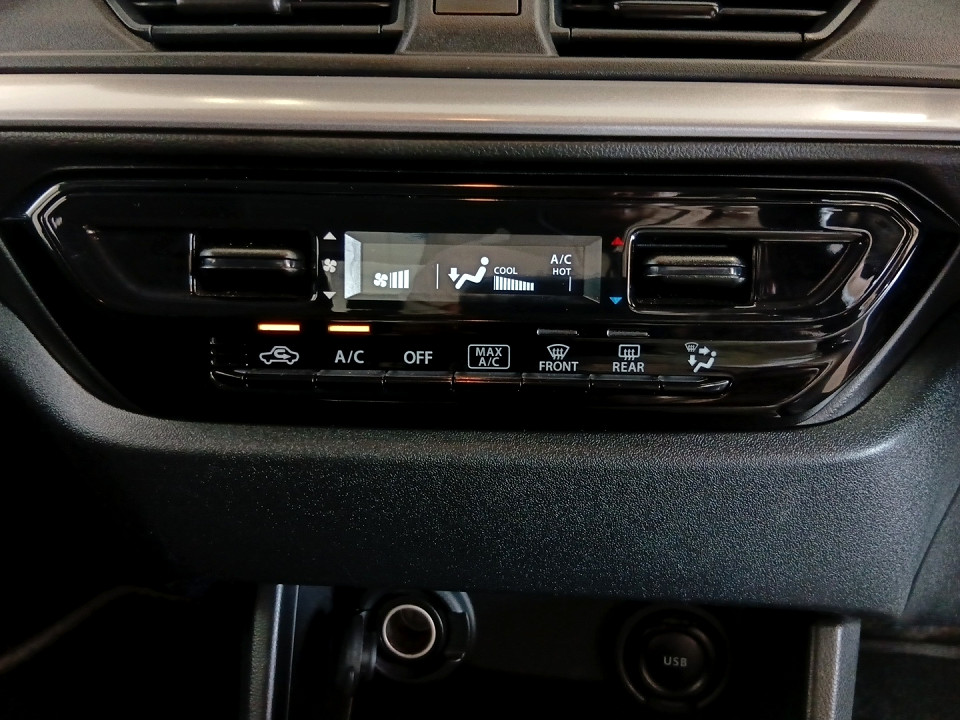 Photo 16 of 21