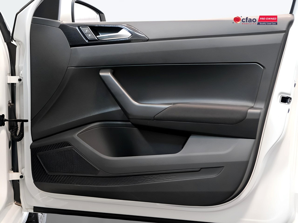 Photo 9 of 24