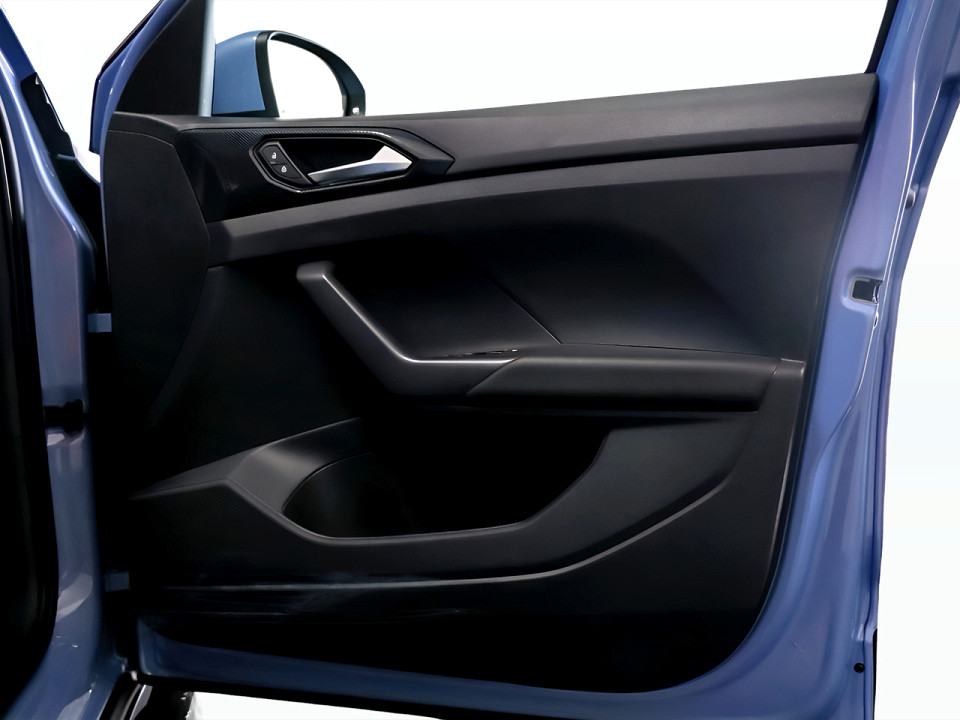 Photo 11 of 24