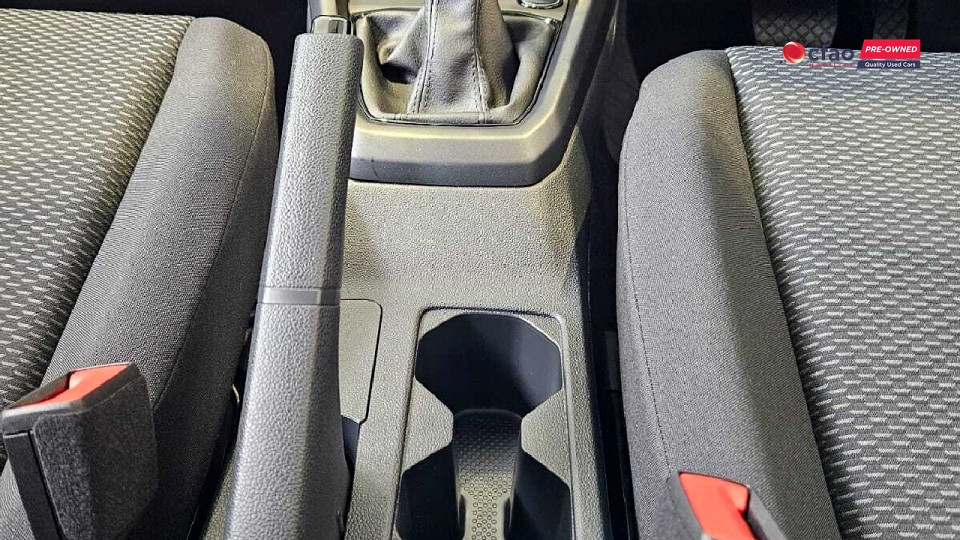 Photo 16 of 25