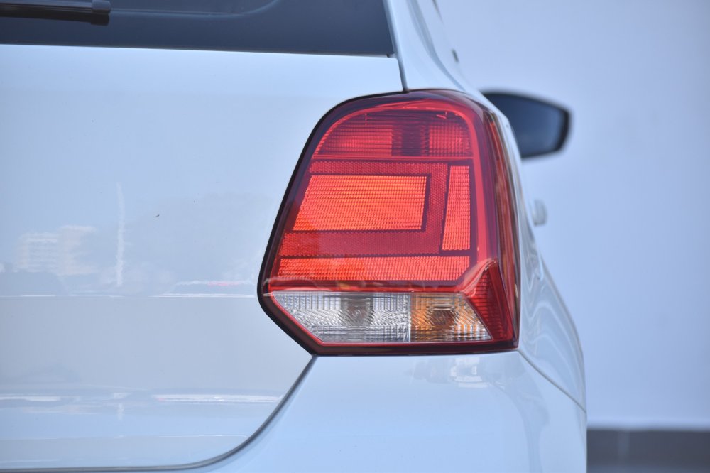 Photo 4 of 19