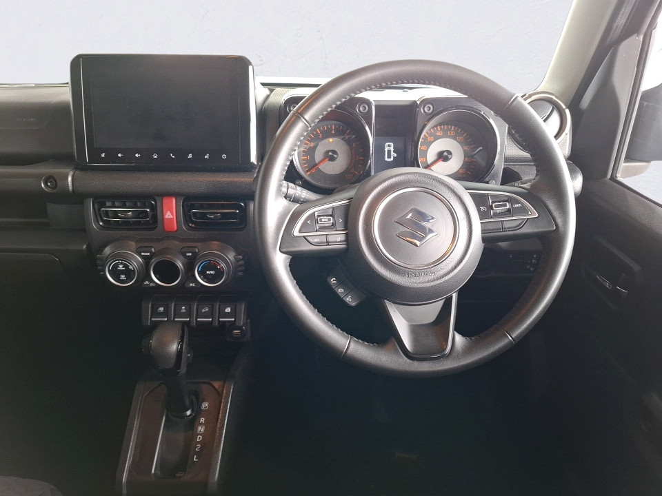 Photo 13 of 25