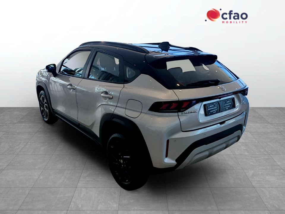 Photo 9 of 16