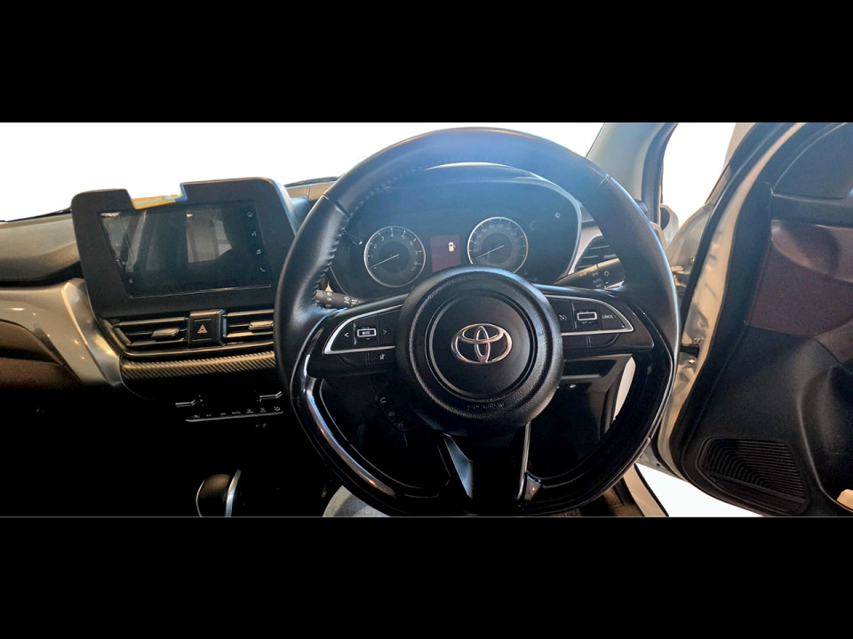 Photo 14 of 16