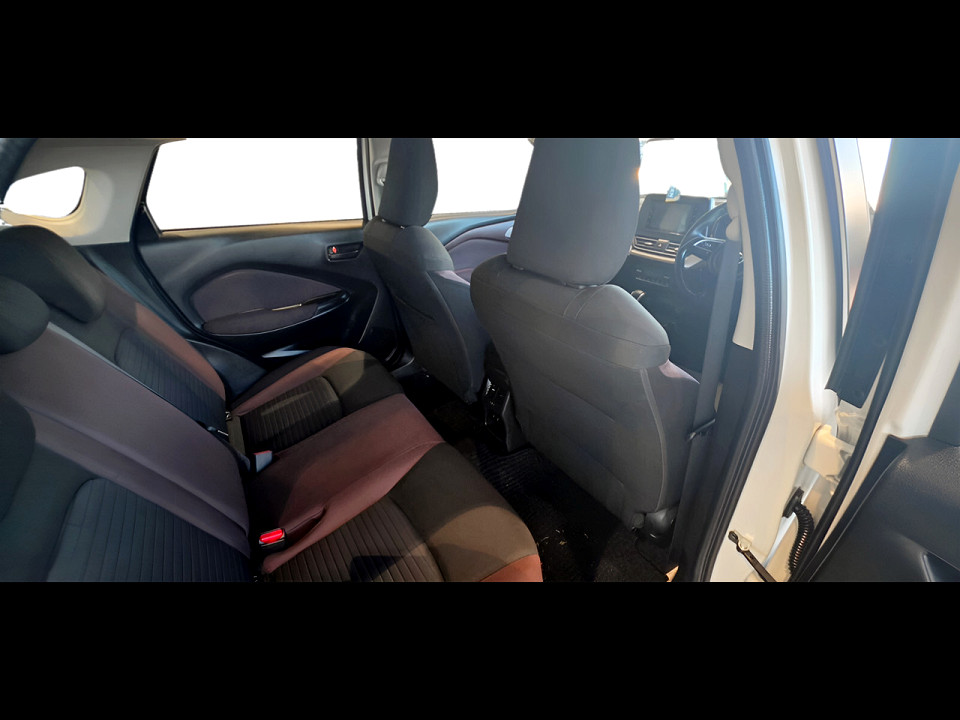 Photo 10 of 17