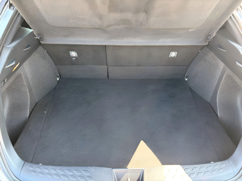 Photo 9 of 21