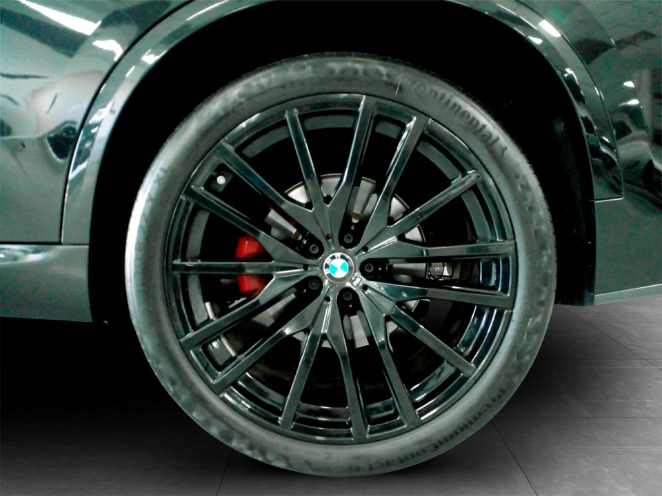 Photo 10 of 20