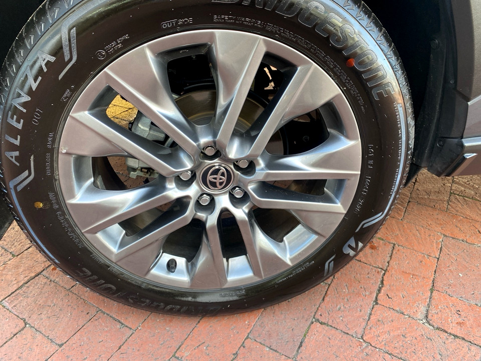 Photo 18 of 20