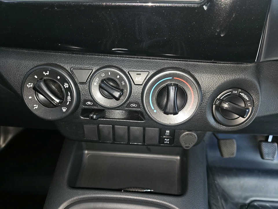Photo 13 of 16