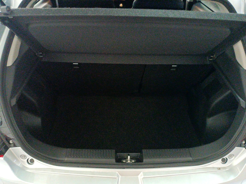 Photo 15 of 23