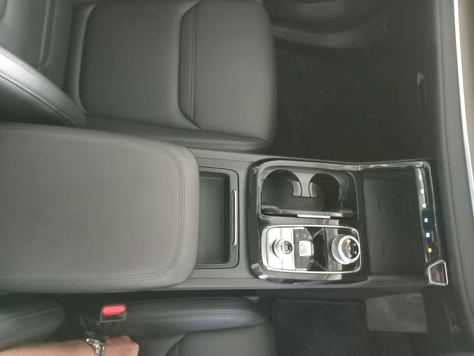 Photo 12 of 26