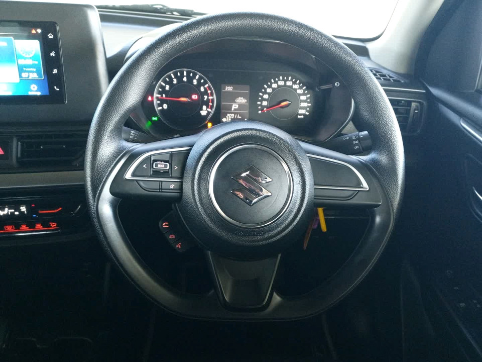 Photo 8 of 28
