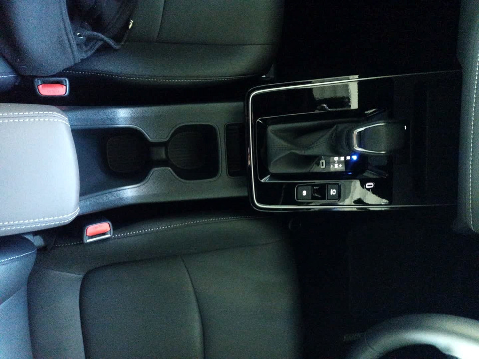 Photo 12 of 30