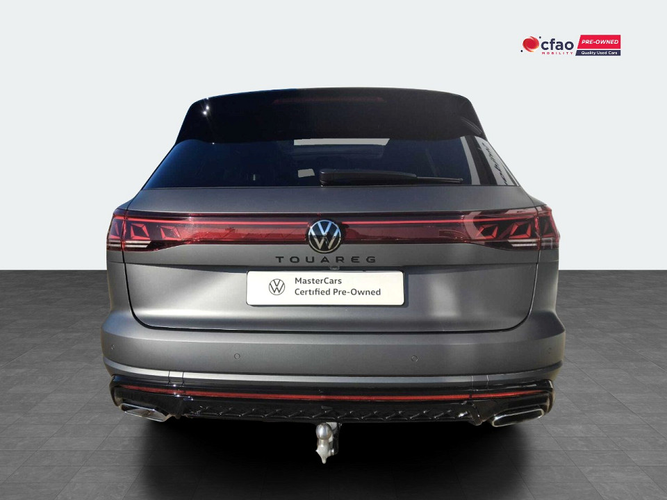 Photo 7 of 19