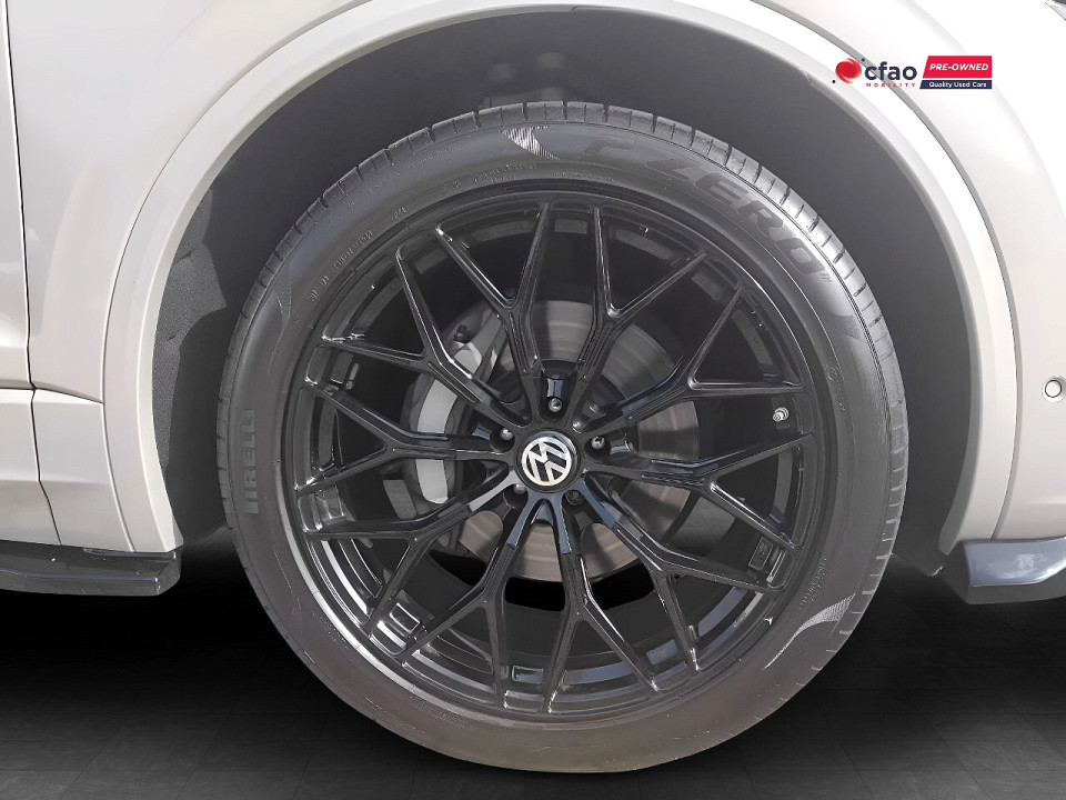 Photo 30 of 40