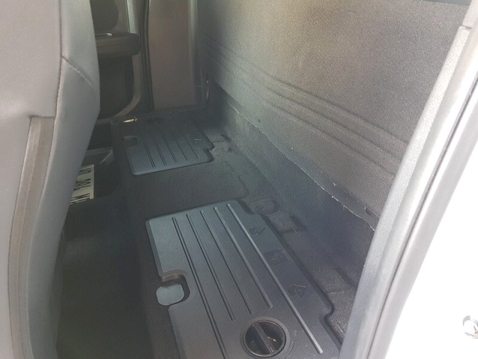 Photo 12 of 20