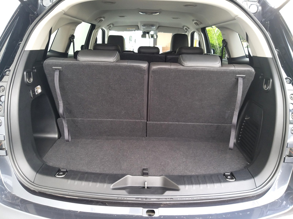 Photo 7 of 25