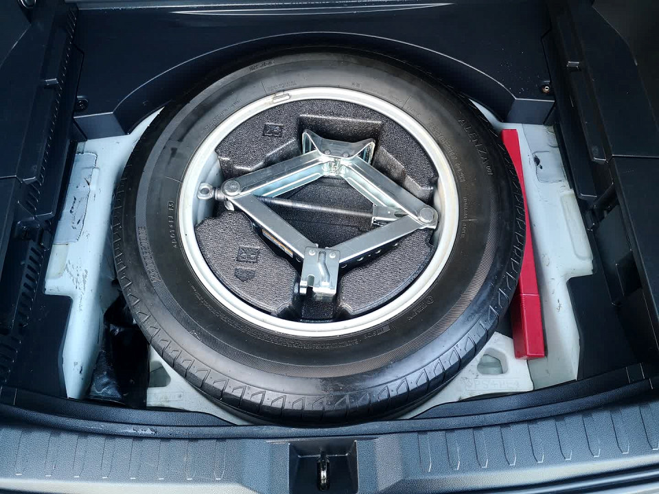 Photo 19 of 25
