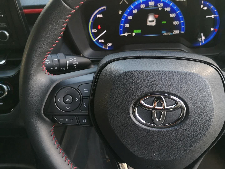 Photo 9 of 16